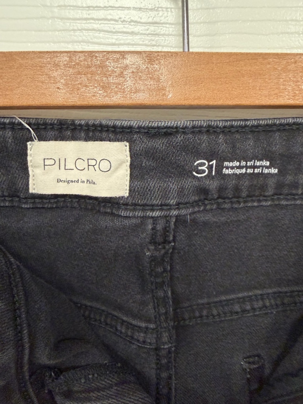 Anthropologie Pilcro Rylan Relaxed High-rise Flare Black Jeans - Picture 6 of 8
